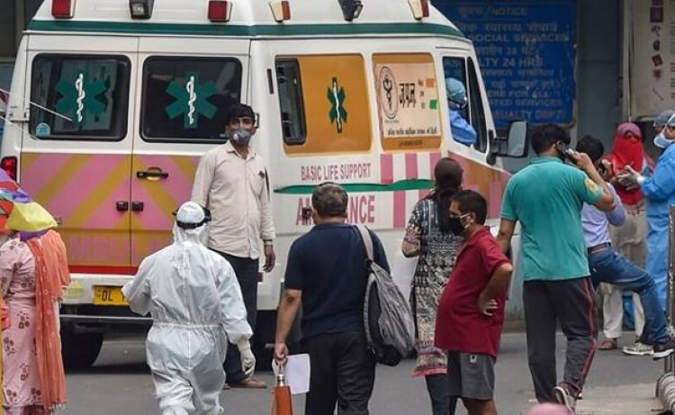 Corona explosion in Mumbai hospital: 29 medical students of KEM