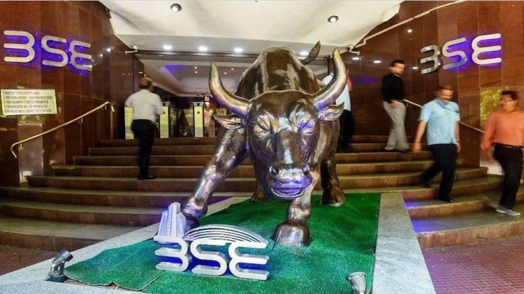 After Dussehra, now the stock market in the mood of Diwali, Sensex rises towards 62 thousand