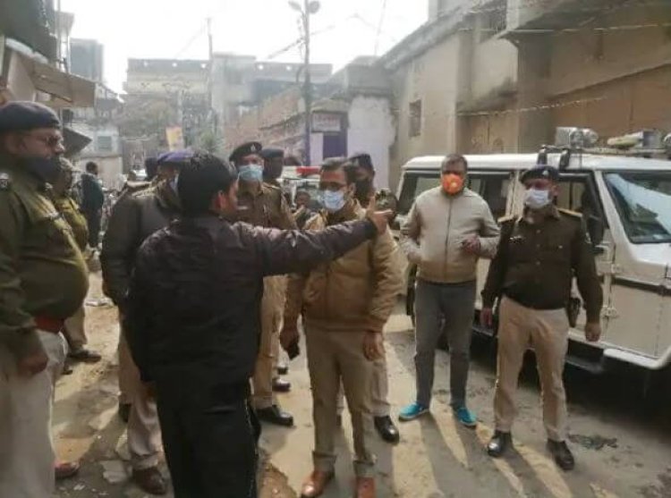 भागलपुर में दिनदहाड़े 3 लाख की लूट:कैश लेकर बैंक जा रहा था माचिस कारोबारी का स्टाफ, बदमाशों ने हथियार दिखाकर लूटा