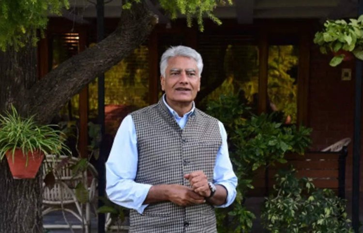 Sunil Jakhar's statement created panic in Punjab: Congress leader made serious allegations of MeToo on former CM Channi for the second time