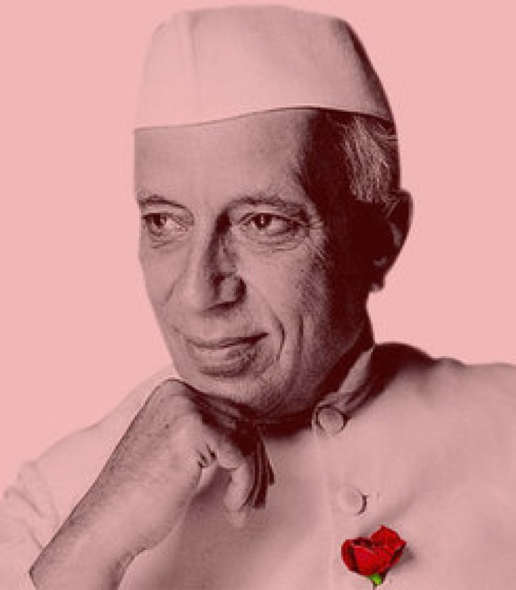 भारत के पूर्व प्रधान मंत्री पंडित जवाहरलाल नेहरू |